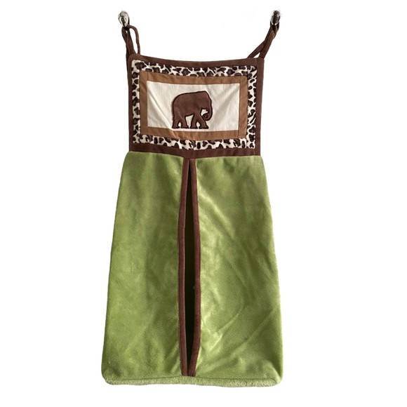 Bean Sprout Safari 3pc set Diaper Stacker, 2 valance + Changing Pad BabiesRUs. - Picture 4 of 13